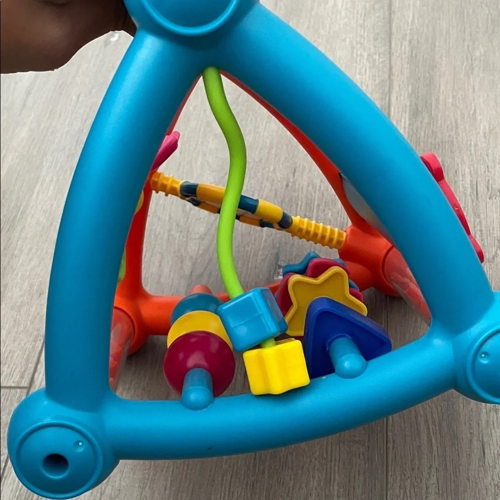 Infantino Vibrant Activity Triangle with Orange and Blue